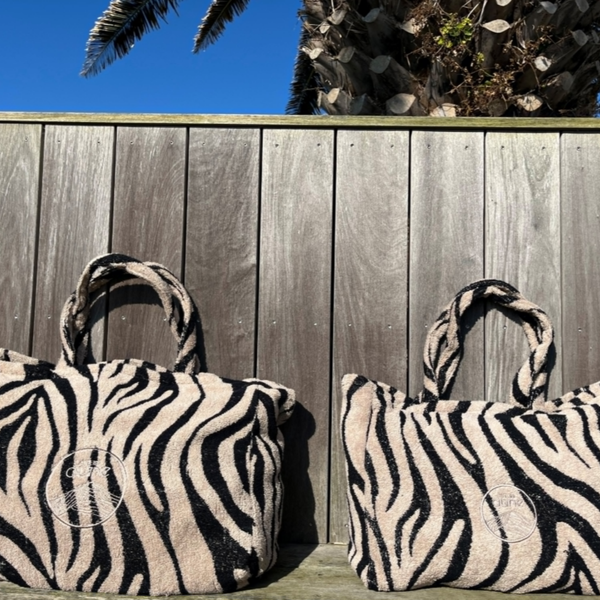 Duo de cabas M et XL en coton biologique motif zebre - Atelier Dune