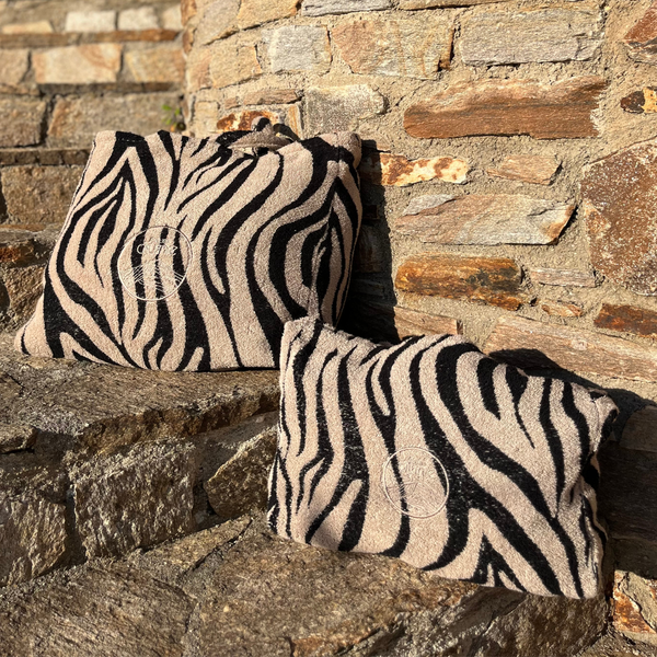Duo de cabas ideal en coton biologique motif zebre sur le sable - Atelier Dune