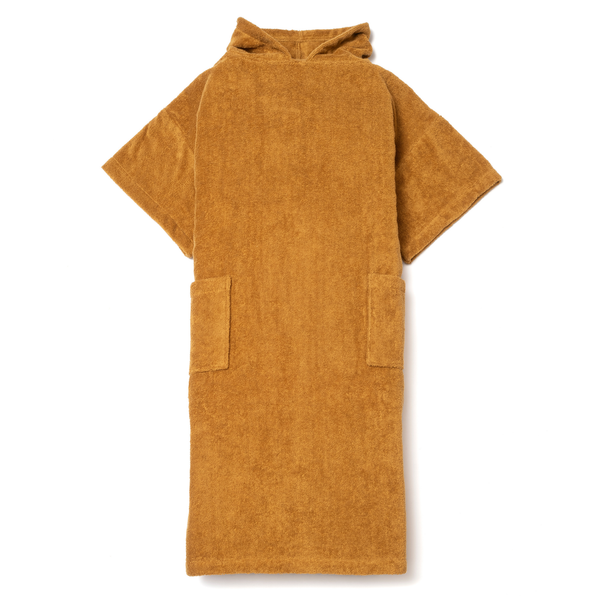 Poncho de bain en coton biologique caramel - vue face avant - Atelier Dune