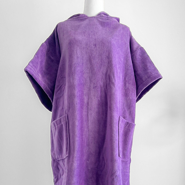 Poncho adulte en coton biologique velours coloris lavande - Atelier Dune