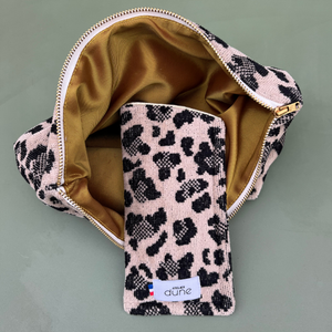Trousse et etui a lunettes en eponge made in France motif leopard - Atelier Dune