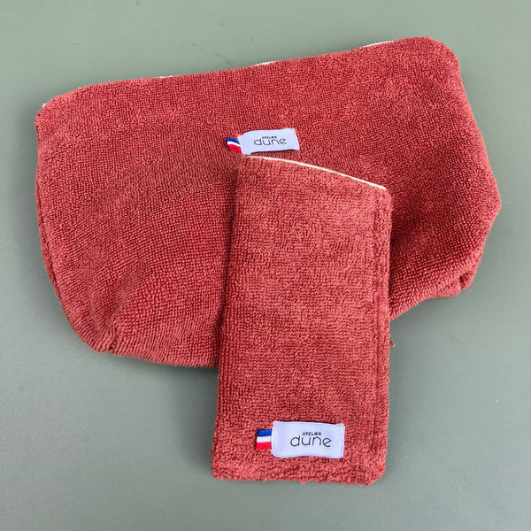 Trousse et etui en eponge made in France coloris terracotta - Atelier Dune